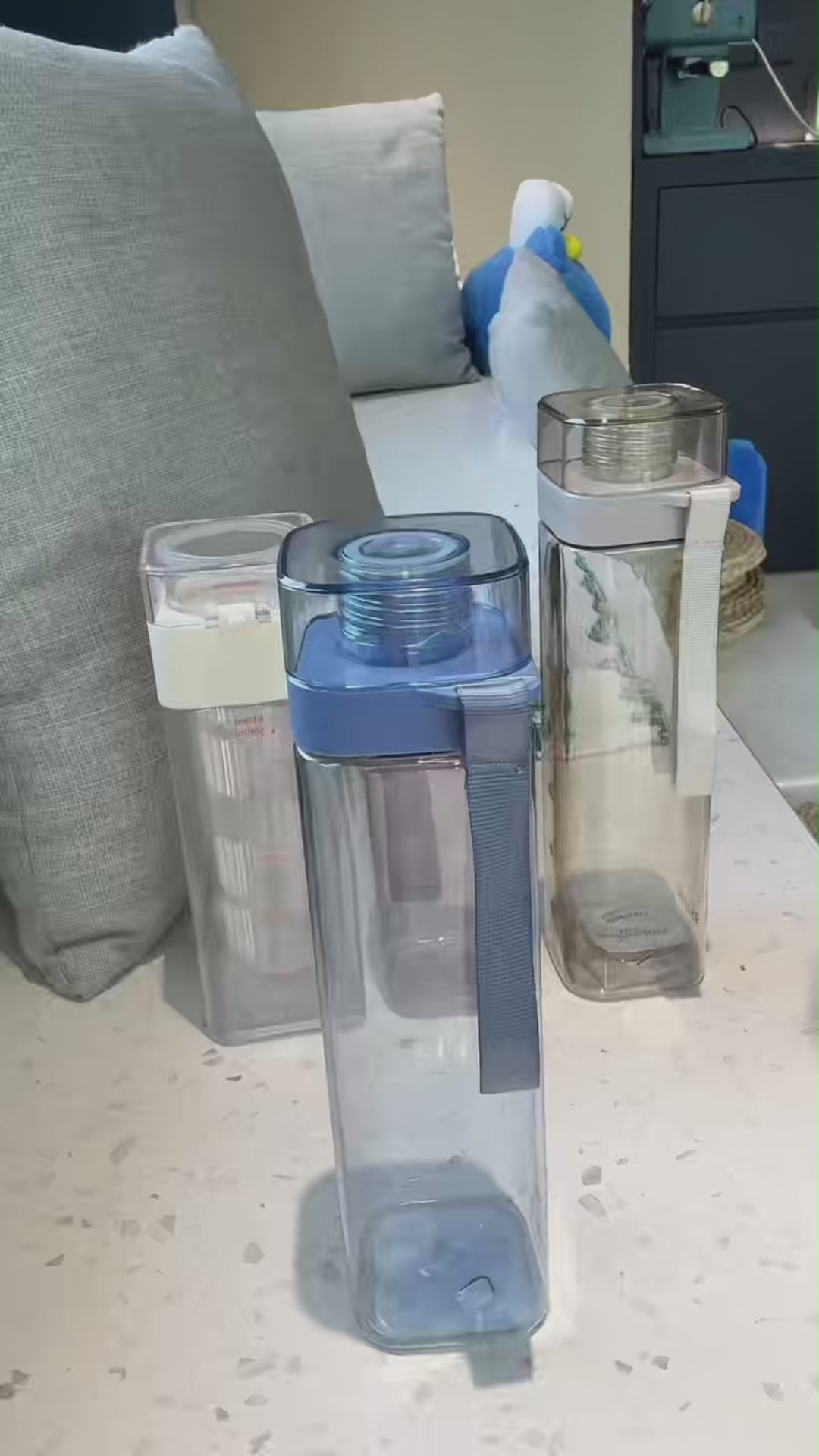 37#Plastic Drinkware Manufacturer | Custom Plastic Cups & Bottles | OEM ODM Factory | Wholesale Supplier